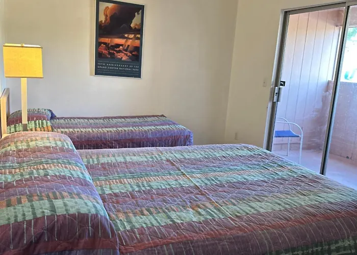Flamingo 3* Tucson