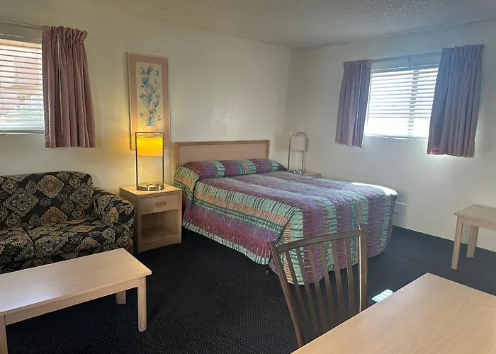 Hotel Flamingo 3*