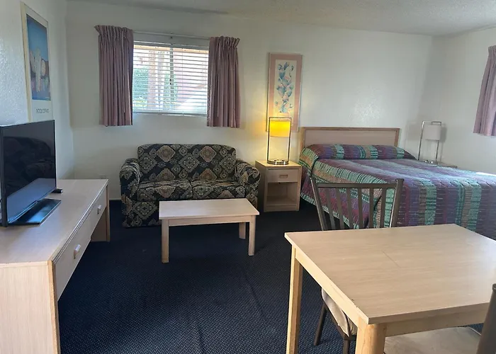 Flamingo Hotel Tucson